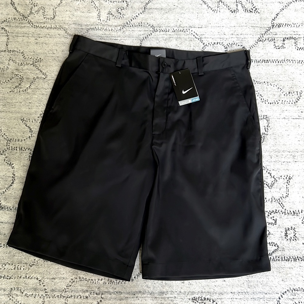 NWT Nike Golf Shorts - 36 Waist, 10.5”, Black